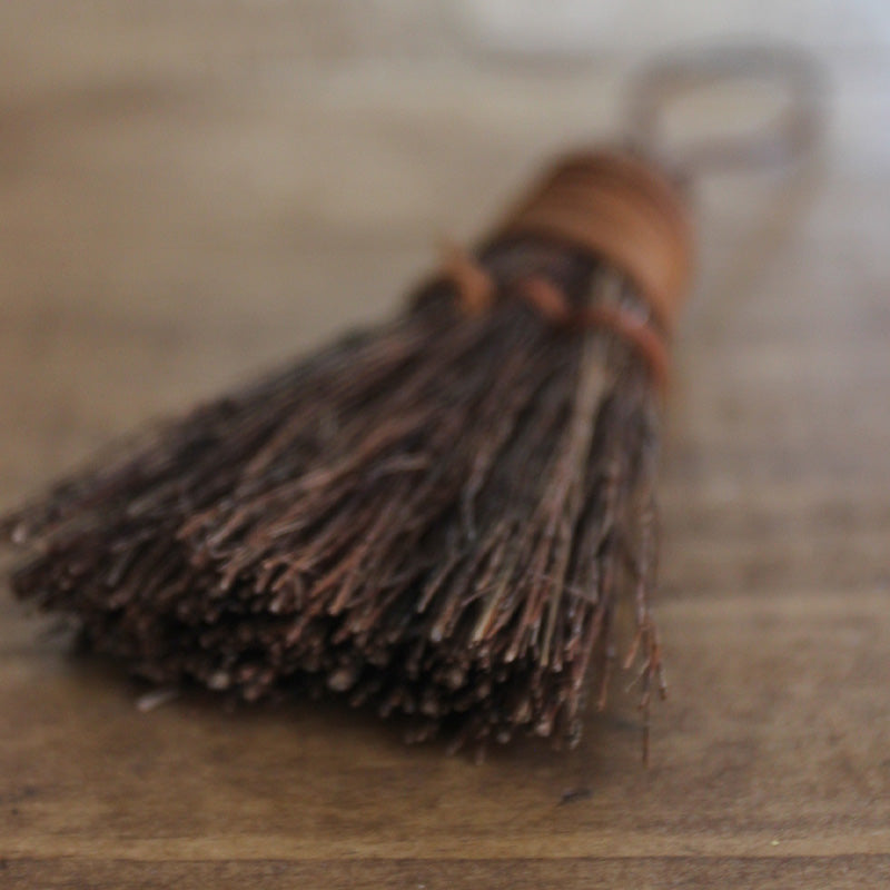 Load image into Gallery viewer, 3" Broom - Cinnamon